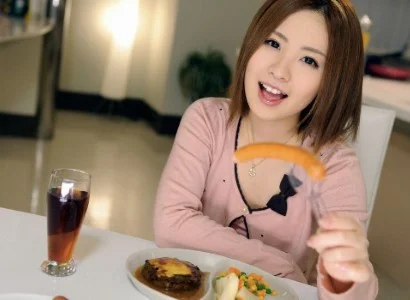 Chồng ăn tối xong rồi ăn em